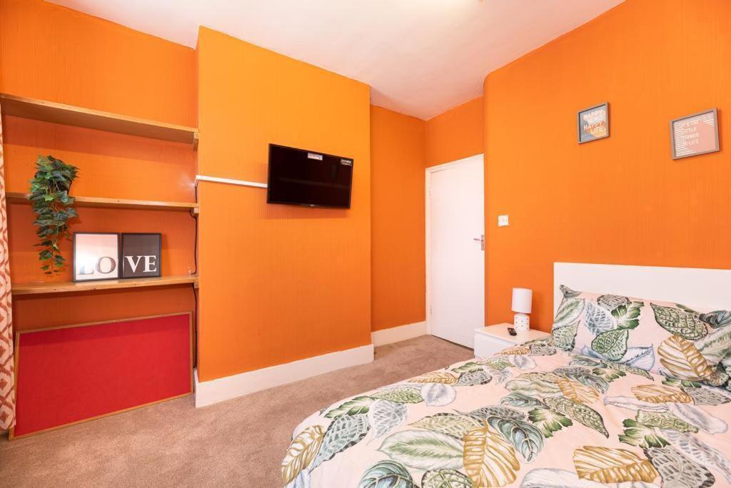 Apartamento Barking Road Comfy House Londres Exterior foto