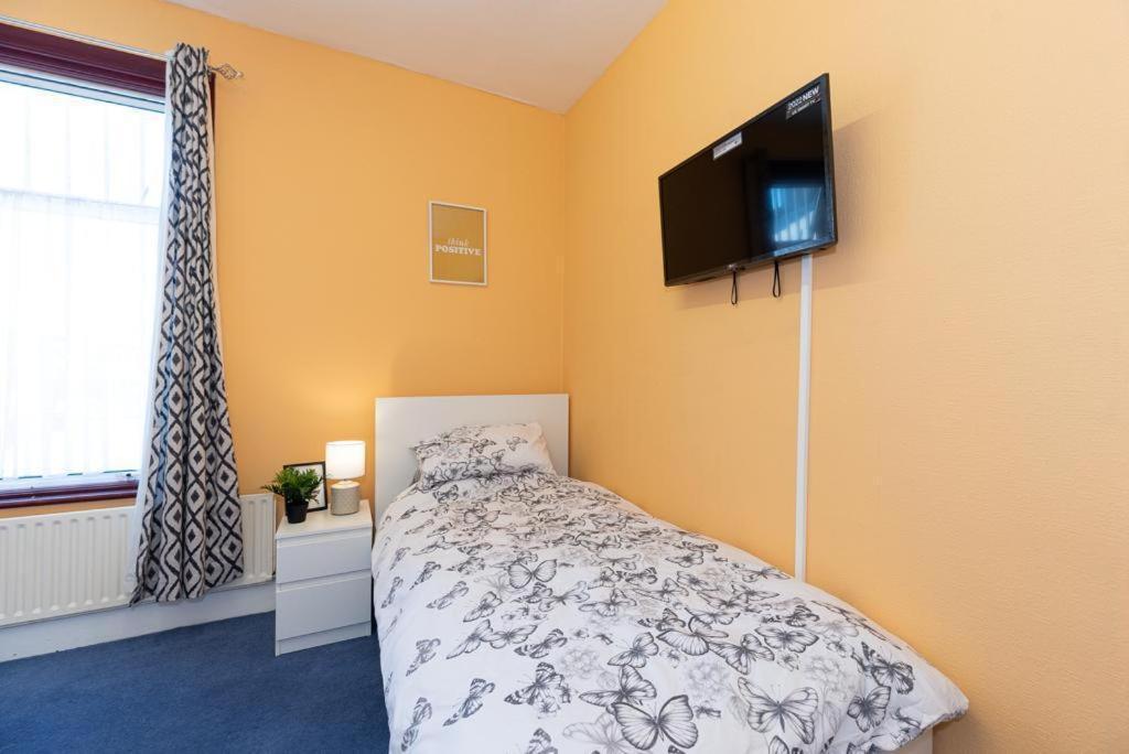 Apartamento Barking Road Comfy House Londres Exterior foto